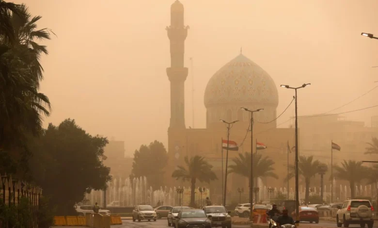إحصائية تكشف عن تعرض العراق لـ300 يوم من العواصف الرملية والترابية سنوياً