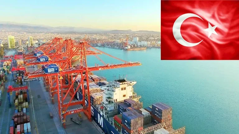 إصابة 35 عاملاً في حادث كيميائي بميناء مرسين التركي