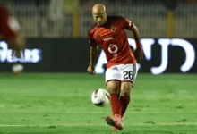 إصابة "الرباط الصليبي" تضرب مدافع الأهلي المصري