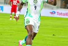 إلينيخينا يقود نيجيريا لتحقيق انتصار تاريخي أمام الاتحاد