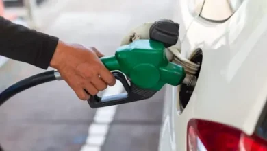 إيران ترفع سعر البنزين في السوق الحرة إلى 100 ألف ريال للتر الواحد