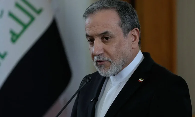 إيران تعلن إطلاع العراق ودول الخليج على المسار الجديد في مضيق هرمز غداً