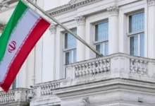 إيران تنفي أي علاقة باعتقالات قرب قاعدة فيرفورد البريطانية