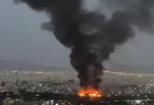 إيران تهدد برد شامل على الضربات الأمريكية
