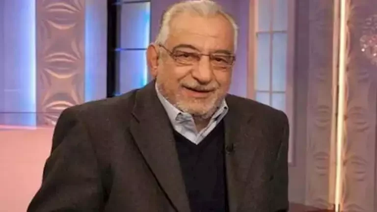 ابنة أحمد راتب تمنحه عمرة وتوجه له رسالة مؤثرة