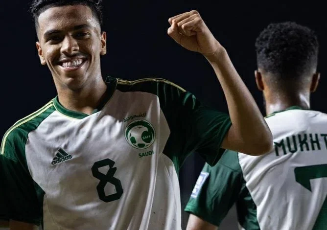 استبعاد الجوير لأسباب انضباطية واللاعب يقدم اعتذاراً عن خطأه