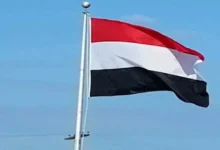 استمرار المعارك في تعز والحوثيون يقصفون الساحل الغربي بـ14 صاروخًا