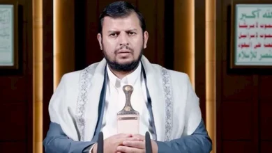 الحوثي ينفي استهداف مكة ويؤكد: "أرواحنا وحياتنا وأموالنا فداءً لها"