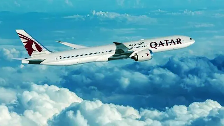 الخطوط القطرية توقف تشغيل طائرات إيرباص A330 وتعيد طيارين إلى رواند إير