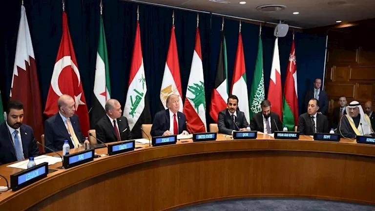 الرئيس السوري يطالب ترامب بمنح نيوجيرسي لإسرائيل ويؤكد ملكية الجولان لأهله