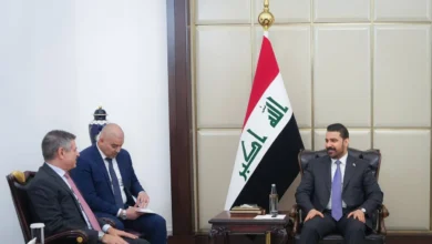 الزيدي يبحث تعزيز الشراكة وخفض التصعيد مع القائم بالأعمال الأمريكي