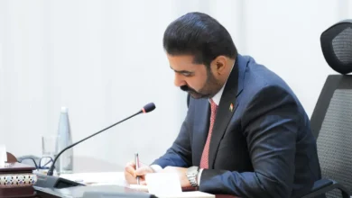 الزيدي يوجه المالية لتخصيص درجات وظيفية للخريجين القدامى