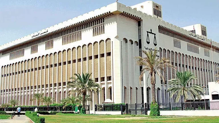 السجن 10 سنوات لكويتي ومصريين في قضية غسل أموال مع غرامة 200 مليون دينار