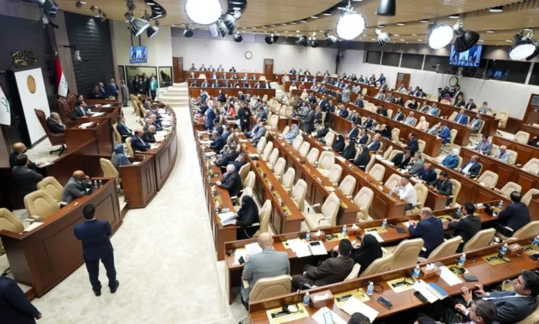 السدخان توضح تفاصيل تثبيت موظفي العقود دون قيد أو شرط