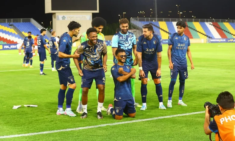 العلا يحقق الصدارة بانتصارات متتالية ودفاع قوي