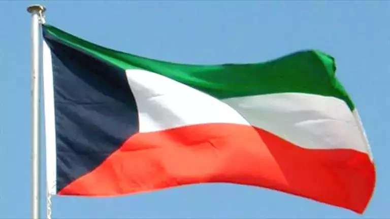 الكويت تعتمد قواعد جديدة لإقامة لمدة 10 سنوات في حالات سحب الجنسية