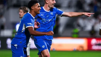 الهلال يحقق فوزاً مثيراً على الشباب