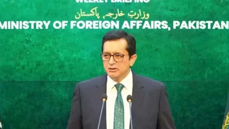 باكستان تندد بمحاولة استهداف مكة المكرمة
