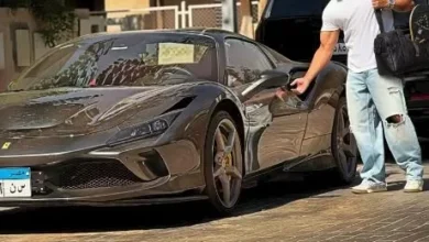 تامر حسني يبرز بإطلالة مميزة في أحدث ظهور له بسيارة فارهة