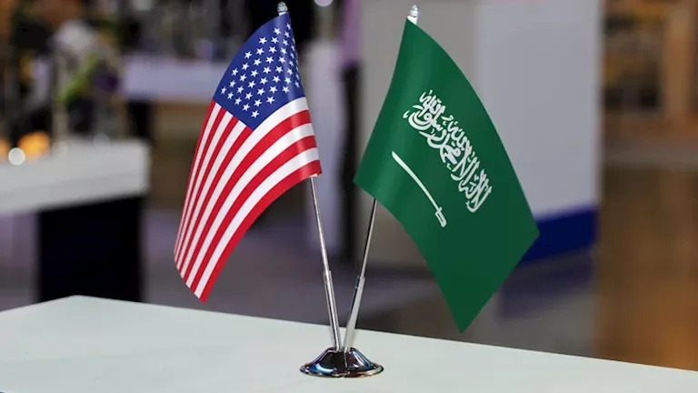 تحذير أمريكي لمواطنيه من السفر إلى السعودية