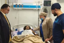رئيس أكاديمية الفنون تلتقي طلاب معهد الموسيقى العربية بعد حادث تعرضوا له