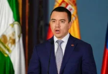 رئيس الإكوادور يطالب بتعزيز التعاون الدولي لمكافحة الجريمة المنظمة واحترام السيادة الوطنية