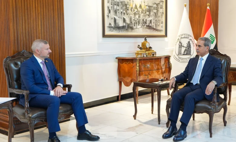 زيدان يلتقي السفير البيلاروسي لبحث تعزيز التعاون القضائي