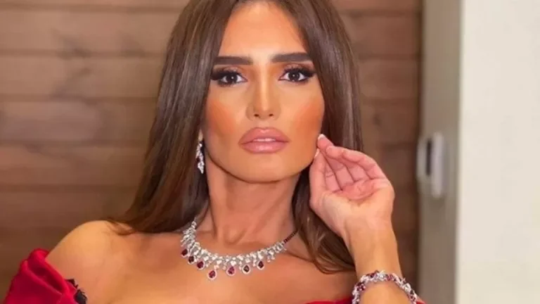 زينة تفتح قلبها حول علاقتها بشيرين عبد الوهاب وتكشف عن مفاجآت تتعلق بمرضها الخطير