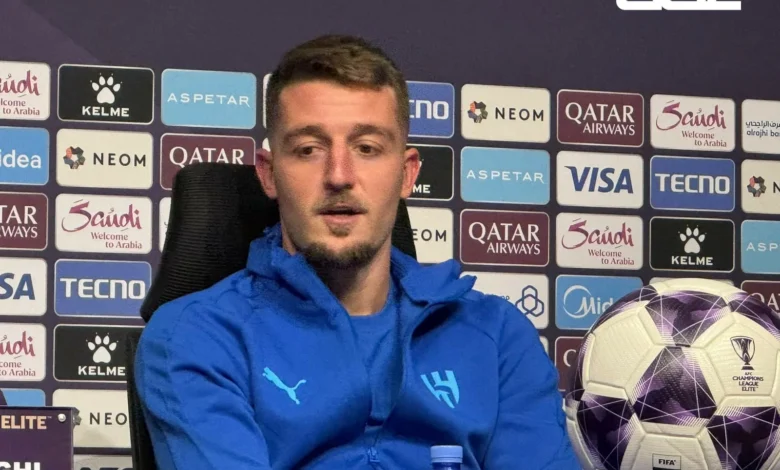 سافيتش يؤكد استمراره مع الهلال ويعد ببذل الجهود لإسعاد الجماهير