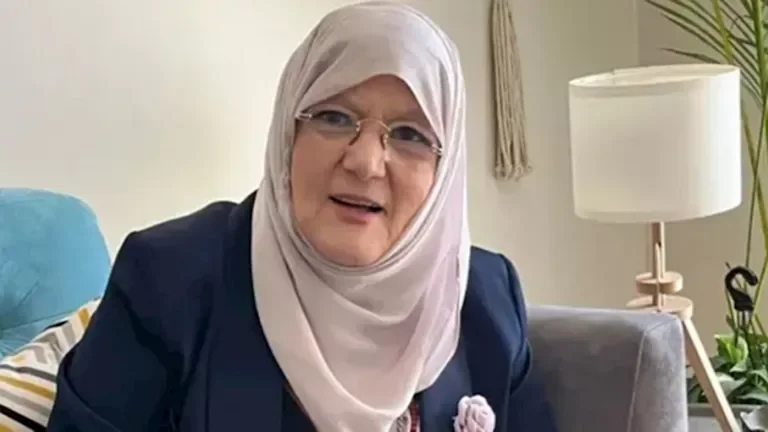 شمس البارودي تطلب الدعاء بعد تعرضها لحادث بسيط