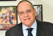 صادق الصباح يعبر عن حزنه بعد وفاة زوجته: "وصاياك ستظل نبراساً لنا"