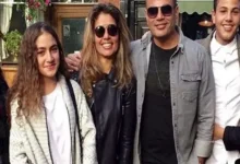 صور نادرة تجمع عمرو دياب بأبنائه الأربعة
