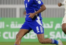 "فارق 21 عاماً: خبرة الرشيدي وطموح القرزعي في صفوف الأزرق"