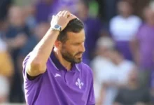 فيورنتينا يعلن عن إنهاء عقد مدربه فابيو غروسو