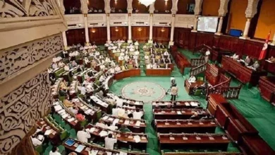 قوة عسكرية تحاصر مقر مجلس النواب في بنغازي