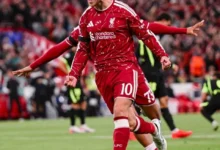 ليفربول يحقق ريمونتادا مثيرة أمام أتلتيكو بفوز بثنائية في آنفيلد