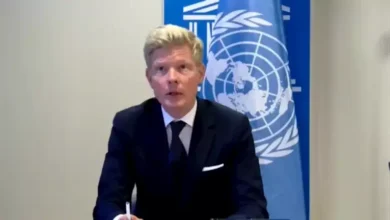 مبعوث الأمم المتحدة إلى اليمن يلتقي بمفاوضين من جماعة الحوثي لتخفيف التصعيد