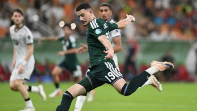 مدرب العراق يعبّر عن معاناته: نقص في قلب الدفاع والمهاجمين وغياب المحليين بسبب الأجانب