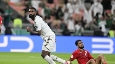 مدرب عُمان يسلط الضوء على تحدياته خلال 3 معسكرات في 6 أشهر