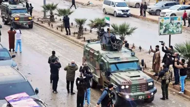 مقتل ثلاثة عناصر من الأمن السوري في اشتباكات بريف درعا وفرض حظر تجوال