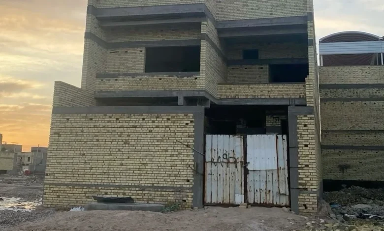 موظف عراقي يحتاج إلى ربع قرن من الادخار لشراء منزل صغير في أطراف المدن amid أزمة السكن