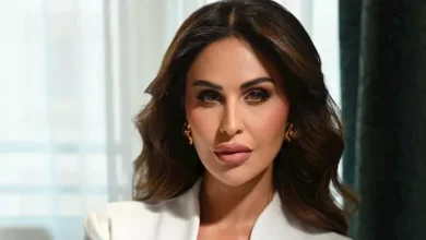 مي سليم تتألق ببدلة بيضاء قصيرة في أحدث إطلالة لها - صور