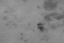 نشر لقطات لعملية إنقاذ ضابطين أمريكيين بعد إسقاط طائرتهما فوق إيران