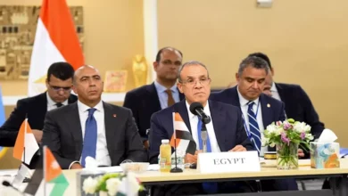 وزير الخارجية يؤكد على أهمية إنهاء الحرب في غزة