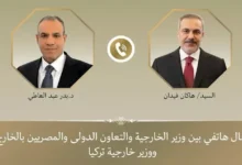 وزير الخارجية يبحث مع نظيره التركي تعزيز العلاقات والتطورات الإقليمية