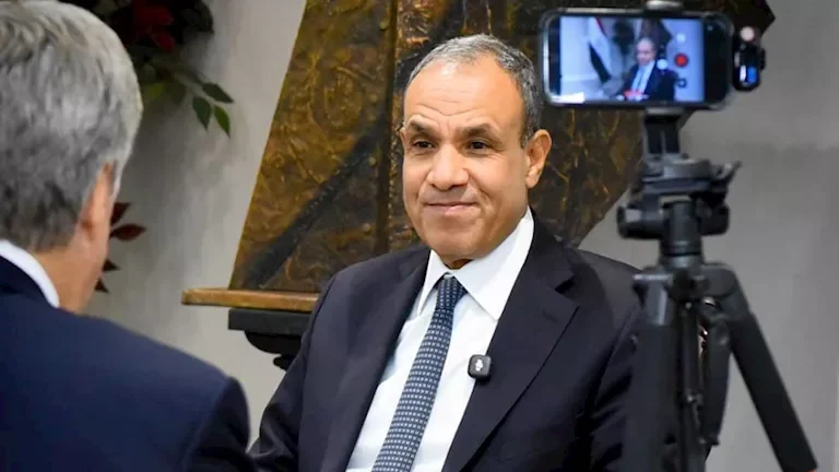 وزير الخارجية يلتقي مع صحيفة واشنطن تايمز في حوار إعلامي