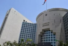 وزير الخارجية يناقش مع رئيس وزراء قطر التطورات الإقليمية وسبل خفض التصعيد هاتفياً