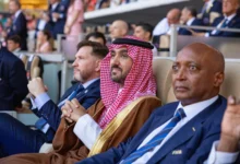وزير الرياضة يؤكد دعمه للأهلي قبل مواجهة صن داونز