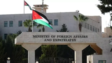 وفيات وإصابات في الأردن جراء انقلاب حافلة في جنوب سيناء