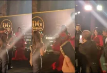ياسمين عبد العزيز تتألق بفستان أحمر في حفل جوائز ديرجيست